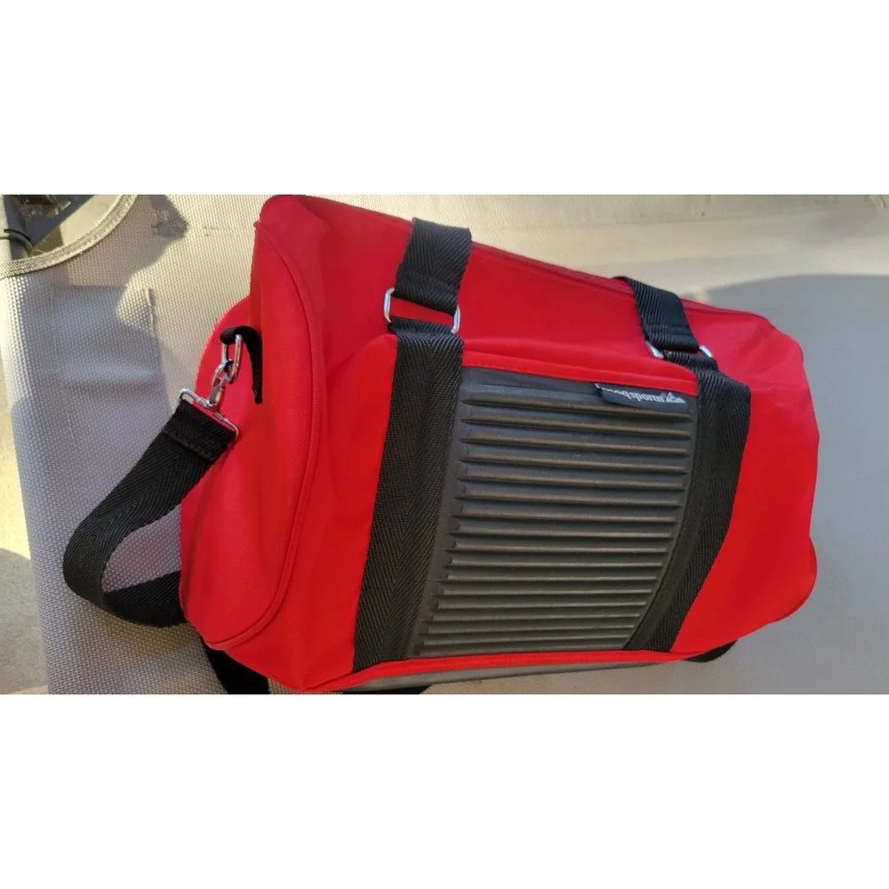 Le Coq Sportif Red Duffel Bag Shoulder Bag With Protective Panel